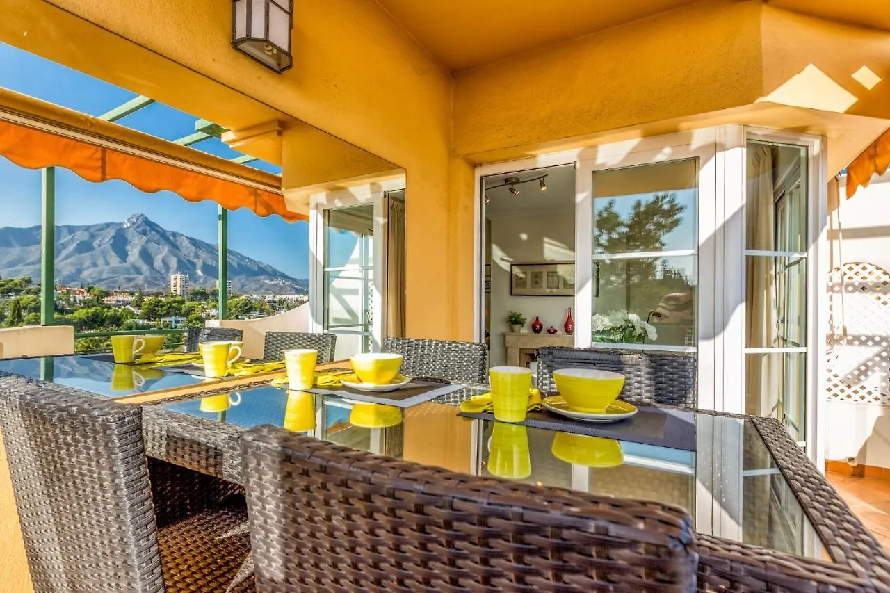 Holiday Apartment In Senorio De Aloha With Sea Views Marbella Španělsko